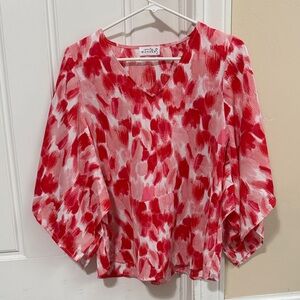 Emily Wonder Women's Red Patterned Top